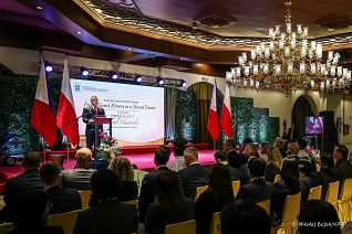 014_Prezydent_Karol_Nawrocki_wizyta_Uniwersytet_Katolicki_im_Sw_Tomasza_Manilia_Filipiny_20261007_MWB16470.jpg