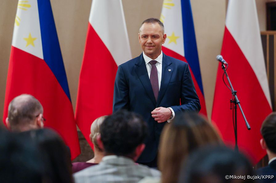 031_Para Prezydencka_Spotkanie Pary Prezydenckiej z osobami zasłużonymi dla relacji polsko-filipińskich_07-10-2026_MWB26439.jpg.JPG