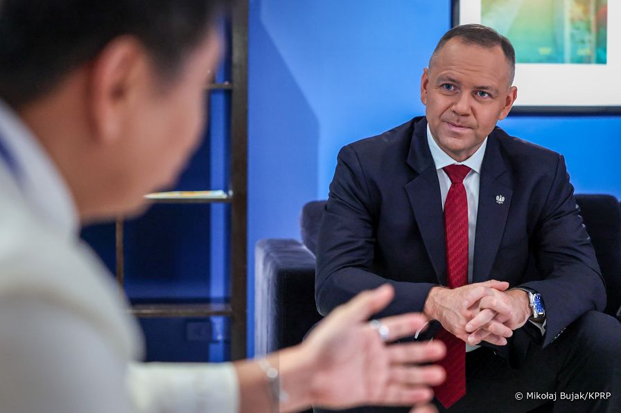 002_Prezydent_Karol_Nawrocki_wizyta_iAcademy_Manilia_Filipiny_20261007_MWB14734.jpg