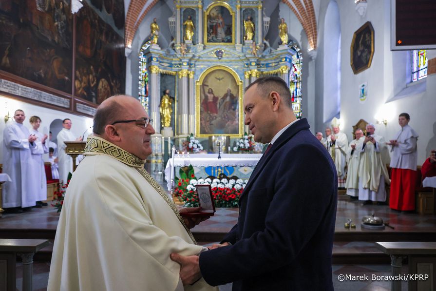 011_Prezydent Karol Nawrocki_Wizyta Prezydenta RP w Pucku_Msza w intencji Ojczyzny_10-02-2026_MB1_7878.jpg.JPG