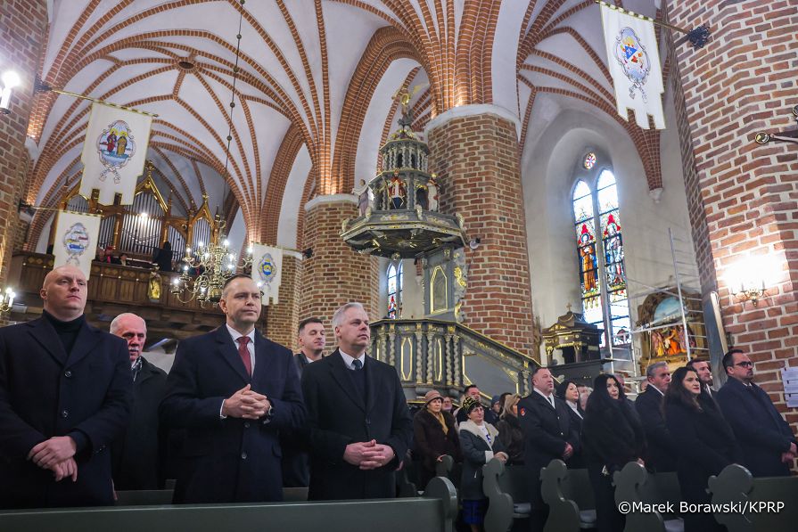 004_Prezydent Karol Nawrocki_Wizyta Prezydenta RP w Pucku_Msza w intencji Ojczyzny_10-02-2026_MB1_7842.jpg.JPG