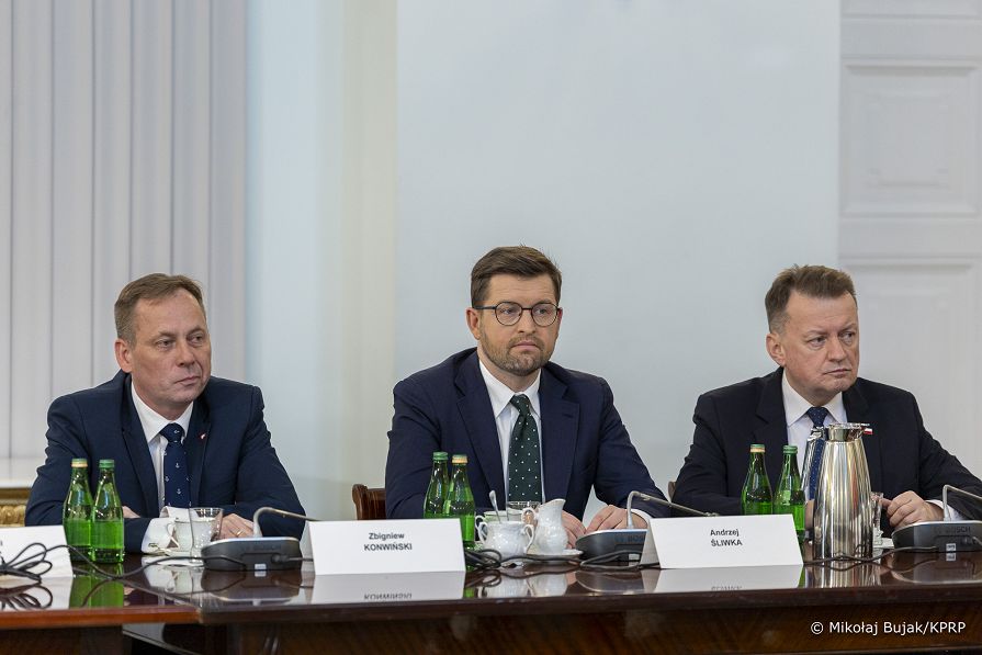 15_Karol_Nawrocki_posiedzenie_RBN_20260211_MWB23921.jpg