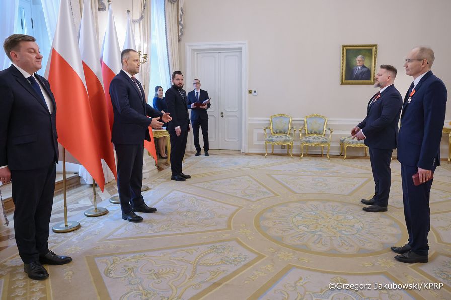 008_Prezydent_Karol_Nawrocki_wręczenie odznaczenia_13-02-2026_GJB_4498.jpg