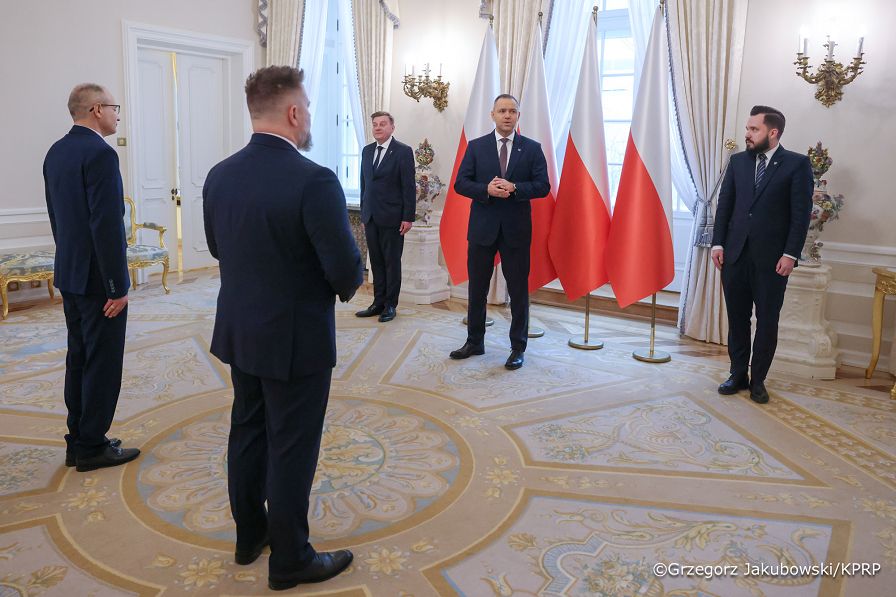 010_Prezydent_Karol_Nawrocki_wręczenie odznaczenia_13-02-2026_GJB_4538.jpg