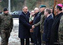 003_a_Prezydent_Karol_Nawrocki_wizyta_Podlasie_Hajnowka_wieniec_sierzant_Mateusz_Sitek_20260213_MWB19722.jpg