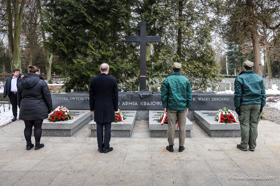 002_Minister_Wojciech_Kolarski_wience_Narodowy_Dzien_Pamieci_Zolnierzy_Armii_Krajowej_20260214_MB1_9260.jpg