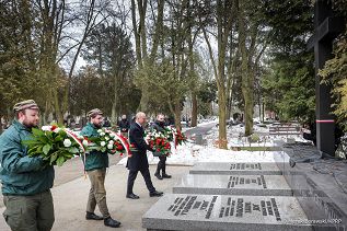 001_Minister_Wojciech_Kolarski_wience_Narodowy_Dzien_Pamieci_Zolnierzy_Armii_Krajowej_20260214_MB1_9215.jpg