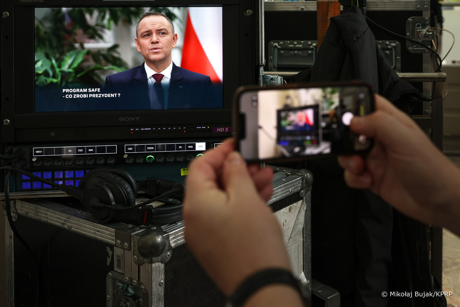 009_Prezydent_Karol_Nawrocki_wywiad_Bogdan_Rymanowski_Polsat_20260215_MWB13673.jpg [613.09 KB]