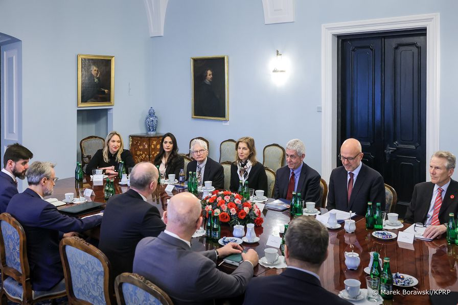 005_Minister_Wojciech_Kolarski_spotkanie_delegacja_American_Jewish_Committe_20260217_MB1_1105.jpg