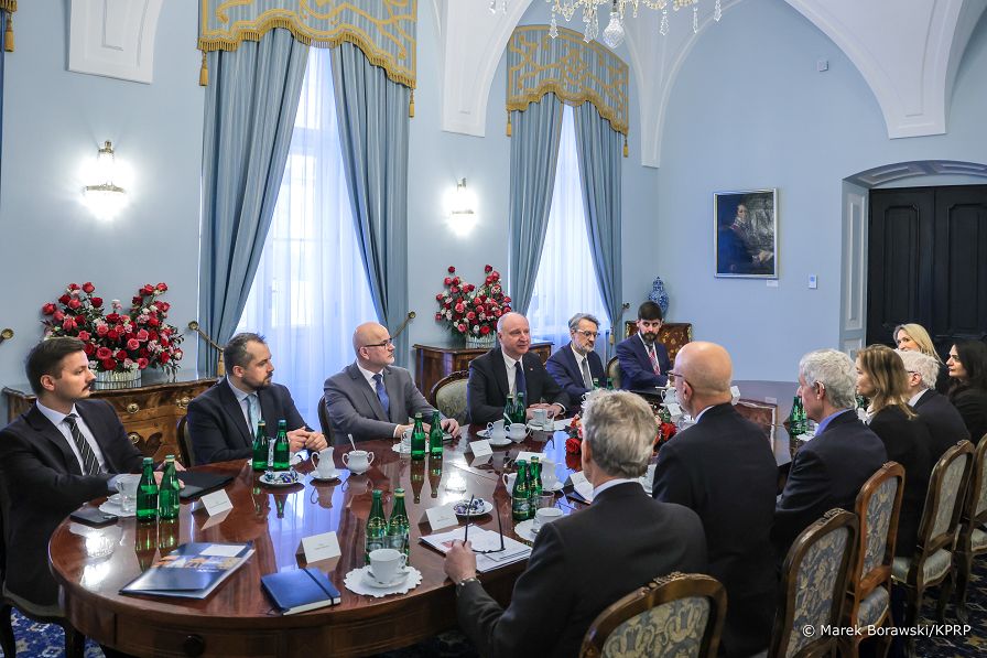 004_Minister_Wojciech_Kolarski_spotkanie_delegacja_American_Jewish_Committe_20260217_MB1_1074.jpg
