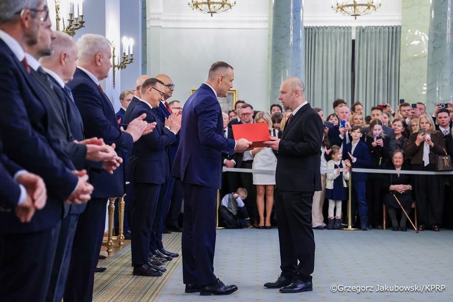 004_Prezydent Karol Nawrocki_Wręczenie nominacji profesorskich_25-02-2026_GJA_7971.jpg.JPG