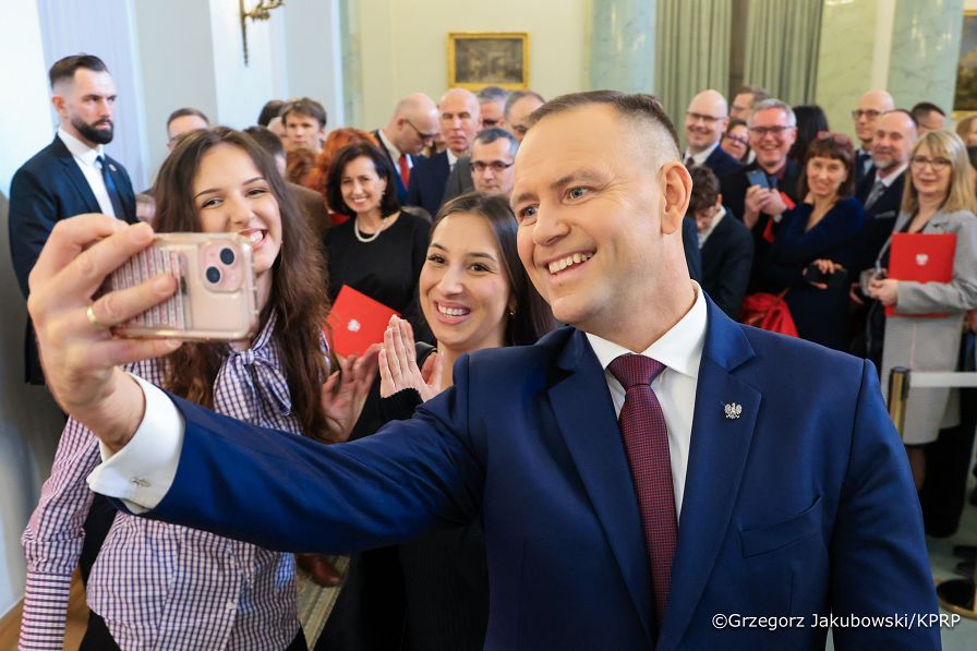 017_Prezydent Karol Nawrocki_Wręczenie nominacji profesorskich_25-02-2026_GJA_9297.jpg.JPG