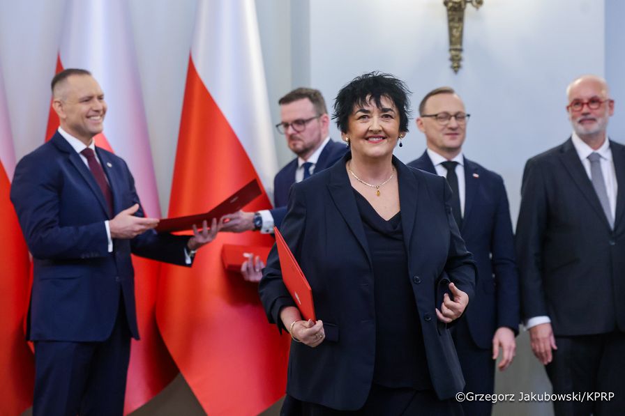 010_Prezydent Karol Nawrocki_Wręczenie nominacji profesorskich_25-02-2026_1S5A7591.jpg.JPG