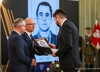 014_Prezydent Karol Nawrocki_uroczystość wręczenia not identyfikacyjnych_26-02-2026_1S5A9977.jpg.JPG
