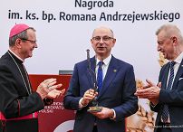 006_Minister_Wojciech_Kolarski_wręczenie_nagrody_dla_dr_Mateusza_Szpytmy_20260226_GJA_1135.jpg