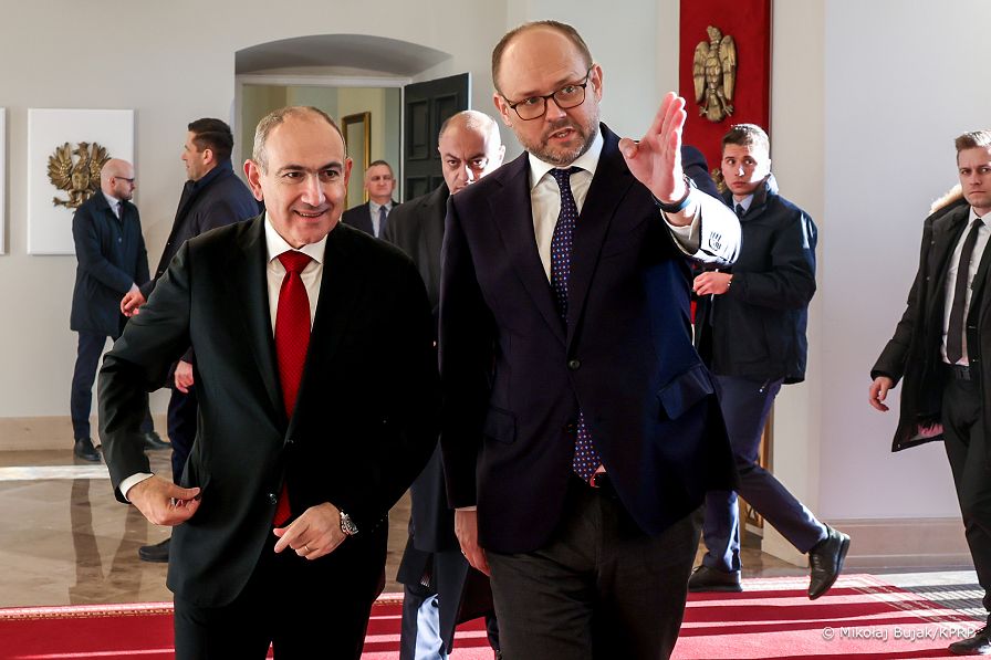 001_Prezydent_Karol_Nawrocki_spotkanie_Premier_Armenii_20260226_MWB19400.jpg