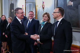 013_Prezydent Karol Nawrocki_Wizyta na Łotwie_poitanie_27-02-2026_MWB10554.jpg.JPG