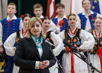 017_Minister_Agnieszka_Jedrzak_spotkanie_ze_spolecznoscia_szkolna_Panstwowego_Gimnazjum_Polskiego_im_J_Pilsudskiego_20260227_PK2_7570.jpg