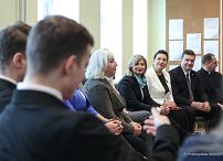 005_Minister_Agnieszka_Jedrzak_spotkanie_ze_spolecznoscia_szkolna_Panstwowego_Gimnazjum_Polskiego_im_J_Pilsudskiego_20260227_PK1_2397.jpg