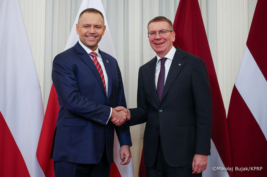 006_Prezydent Karol Nawrocki_Wizyta na Łotwie_poitanie_27-02-2026_MWB10414.jpg.JPG