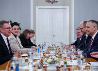 017_Prezydent Karol Nawrocki_Wizyta na Łotwie_rozmowy delegacji_27-02-2026_MWB10627.jpg.JPG