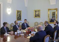 06_Marcin_Przydacz_spotkanie_przedstawiciele_Banku_Swiatowego _20260209_MB1_7580.jpg