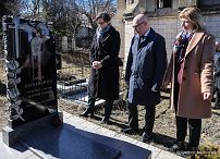 008_Minister_Agnieszka_Jedrzak_wizyta_cmentarz_polsko_ormianski_Kiszyniow_20260310_GJB_9221.jpg
