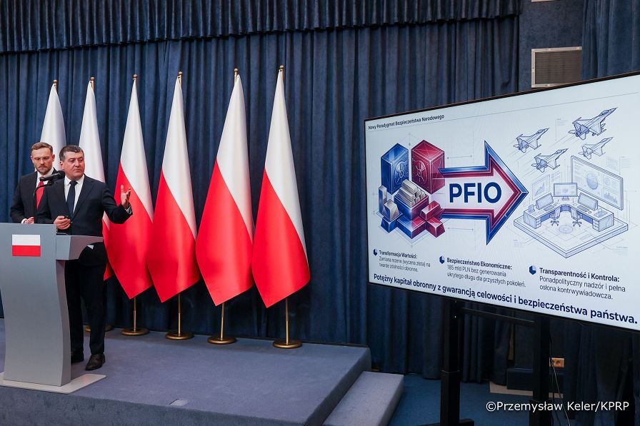 006_Minister Zbigniew Bogucki_Konferencja prasowa po spotkaniu Prezydenta RP z Premierem RP ws SAFE_10-03-2026_PK1_8807.jpg.JPG