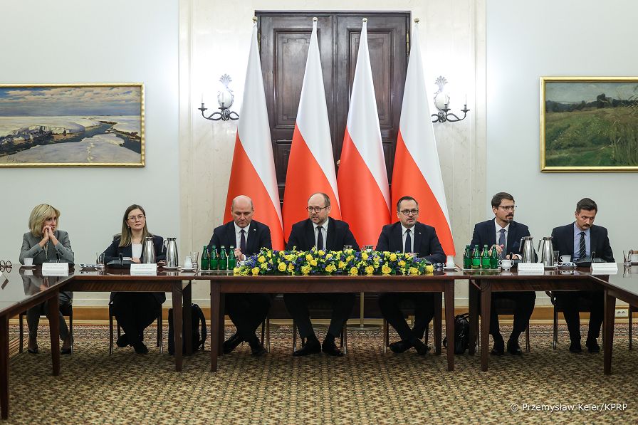 003_Minister_Marcin_Przydacz_spotkanie_Parlamentarzysci_20260311_PK2_0701.jpg