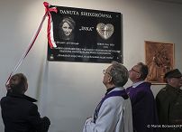 10_Adam_Andruszkiewcz_odsloniecie_tablicy_Serce_dla_Inki_Bialystok_20260317_MB1_3692.jpg