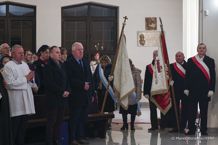 05_Adam_Andruszkiewcz_odsloniecie_tablicy_Serce_dla_Inki_Bialystok_20260317_MB2_1074.jpg