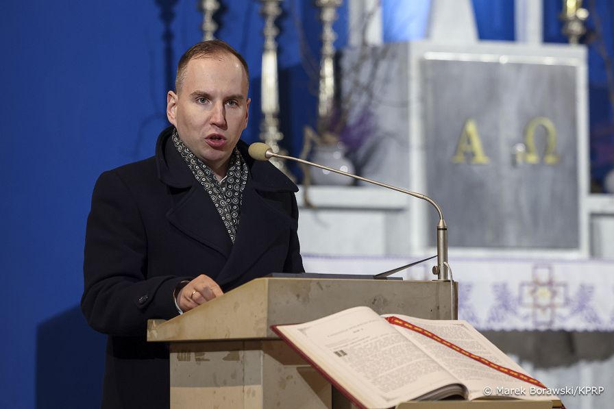 06_Adam_Andruszkiewcz_odsloniecie_tablicy_Serce_dla_Inki_Bialystok_20260317_MB2_1134.jpg