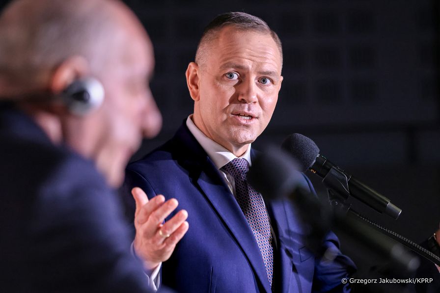 028_Prezydent_Karol_Nawrocki_wizyta_Prezydenta_Republiki_Wegier_Przemysl_20260323_GJB_1301.jpg