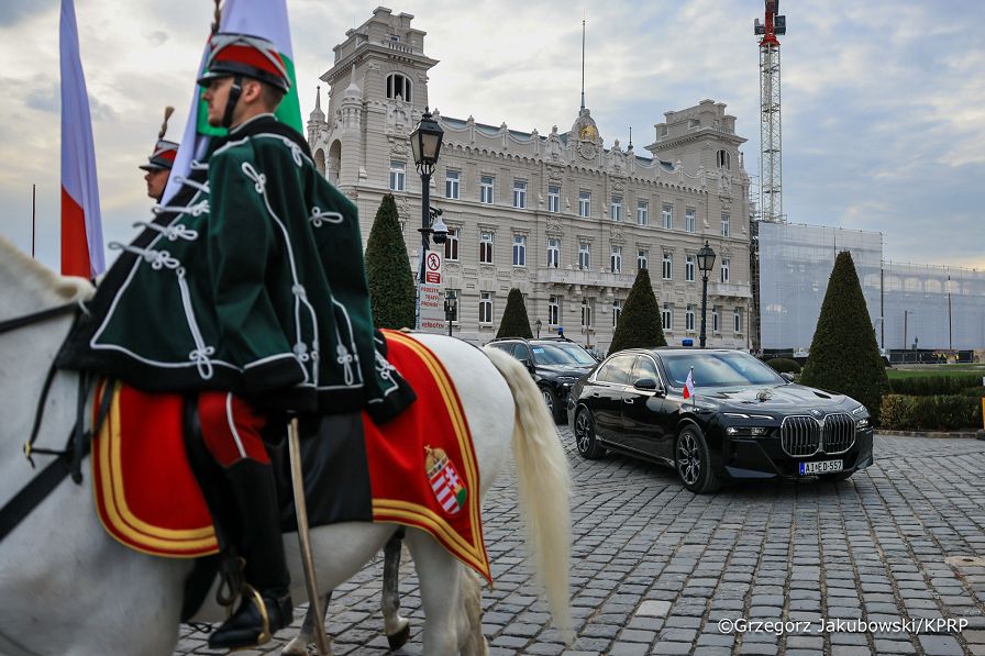 011_Prezydent Karol Nawrocki_Wizyta robocza Prezydenta RP na Węgrzech_Spotkanie z Prezydentem Węgier Tamasem Sulyokiem_23-03-2026_GJA_1857.jpg.JPG