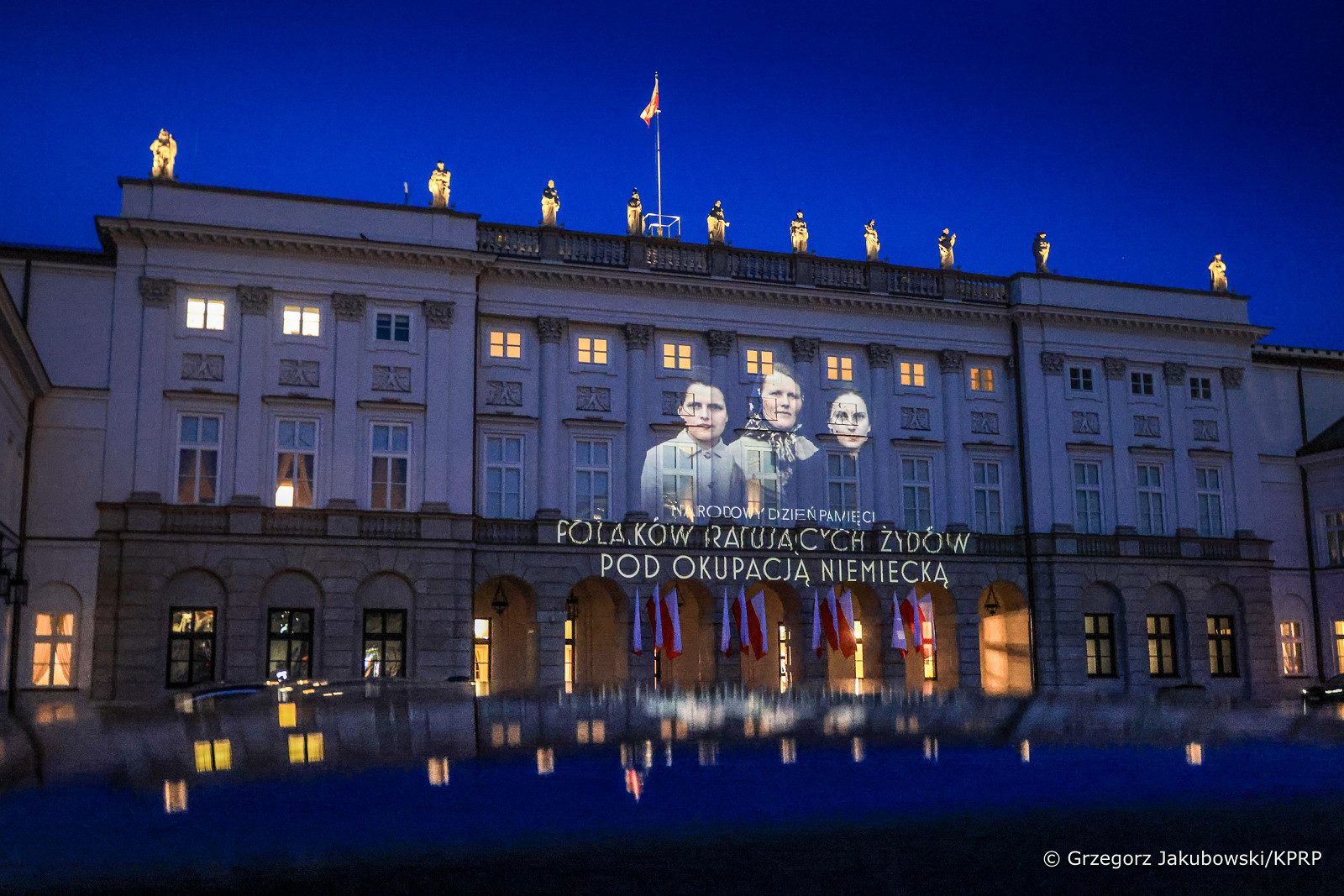 001_Iluminacja_Narodowy_Dzien_Pamieci_Polakow_Ratujacych_Zydow_20260324_GJA_3870_1.jpg [1.13 MB]