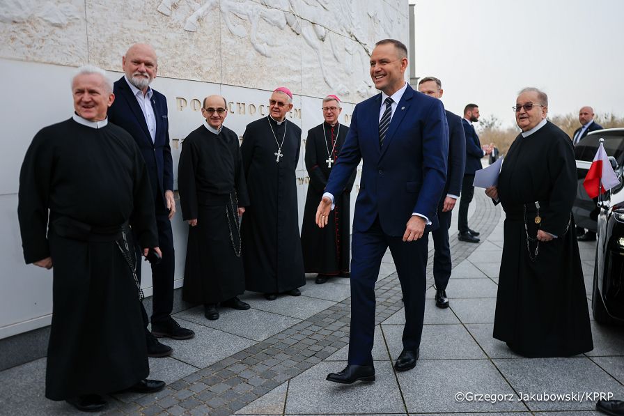 003_Prezydent Karol Nawrocki_Toruń_IX Narodowy Dzień Pamięci Polaków ratujących Żydów pod okupacja Niemiecką_24-03-2026_GJA_3091.jpg.JPG