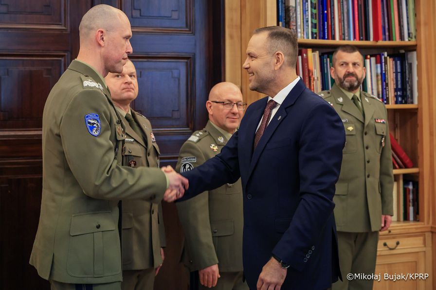 003_Prezydent Karol Nawrocki_Spotkanie z Generałami_26-03-2026_MWB25584.jpg.JPG