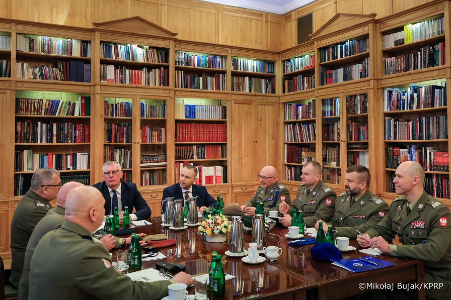 007_Prezydent Karol Nawrocki_Spotkanie z Generałami_26-03-2026_MWB25748.jpg.JPG