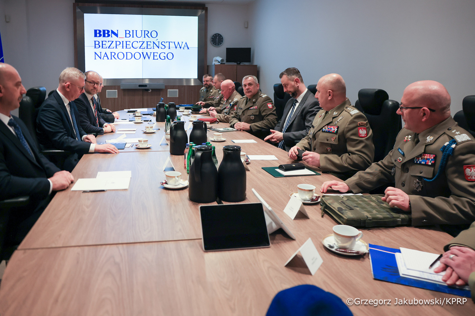 013_Szef BBN Sławomir Cenckiewicz_Spotkanie z Generałami_26-03-2026_GJA_4451.jpg.JPG [875.94 KB]