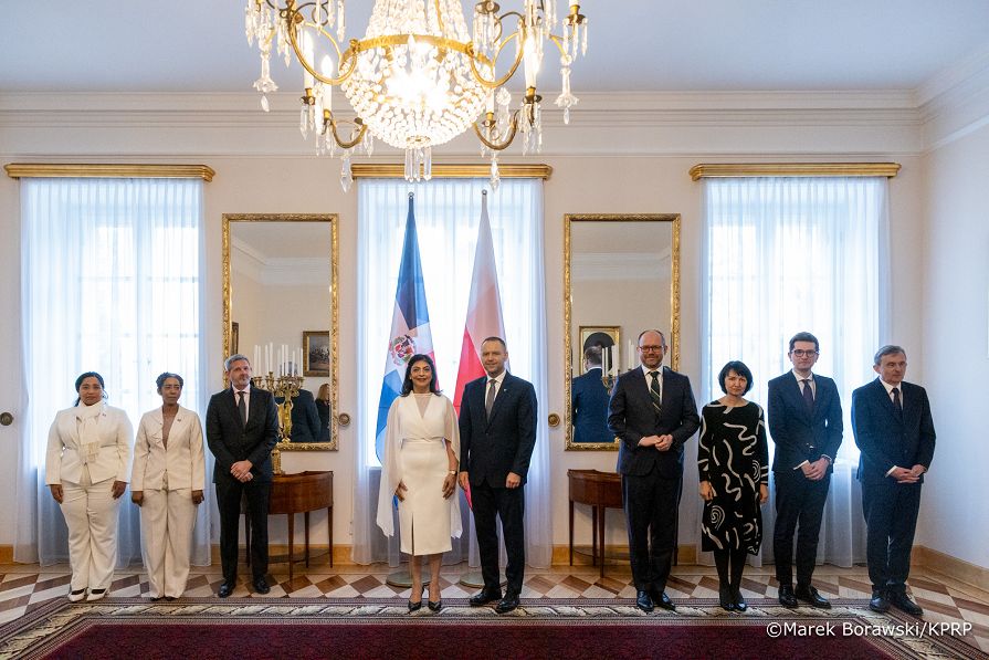 033__Prezydent Karol Nawrocki Ceremonia złożenia listów uwierzytelniających_JE Pani Iris Joseline Pujol Rodriguez, Ambasador Republiki Dominikańskiej w RP_27-03-2026_MB1_6938.jpg.JPG