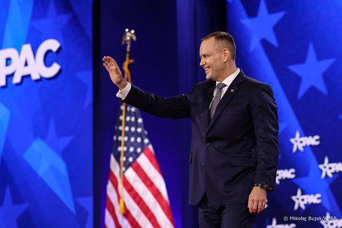 001_b_Prezydent_Karol_Nawrocki_CPAC_przemowienie_20260328_MWB15922.jpg