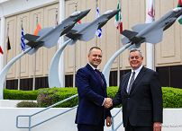 028_Prezydent_Karol_Nawrocki_wizyta_Lockheed Martin_Aeronautics_Fort_Worth_Plant_20260328_MWB20229.jpg