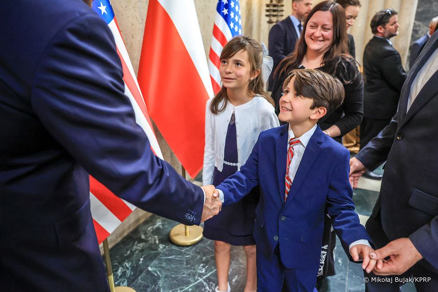 025_Prezydent_Karol_Nawrocki_wreczenie_odznaczen_panstwowych_spotkanie_Polonia_20260329_MWB23488.jpg