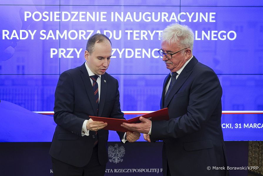 02_Adam_Andruszkiewicz_posiedzenie_Rady_ds_Samorzadu_Terytorialnego_20260331_MB1_7427.jpg