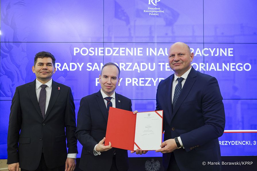 07_Adam_Andruszkiewicz_posiedzenie_Rady_ds_Samorzadu_Terytorialnego_20260331_MB1_7505.jpg