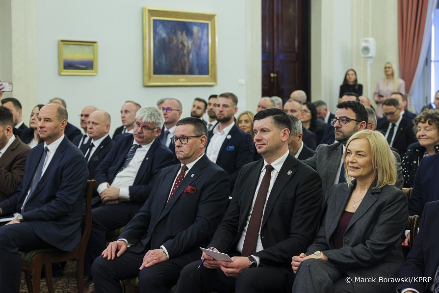 03_Adam_Andruszkiewicz_posiedzenie_Rady_ds_Samorzadu_Terytorialnego_20260331_MB1_7626.jpg