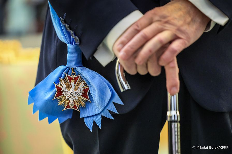 021_Prezydent_Karol_Nawrocki_odznaczenia_Orzel_Bialy_20260306_MWB29810.jpg