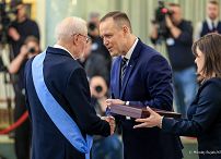 007_Prezydent_Karol_Nawrocki_odznaczenia_Orzel_Bialy_20260306_MWB29084.jpg