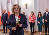 004_a_Prezydent_Karol_Nawrocki_odznaczenia_Dzien_Kobiet_20260308_340A8352.jpg
