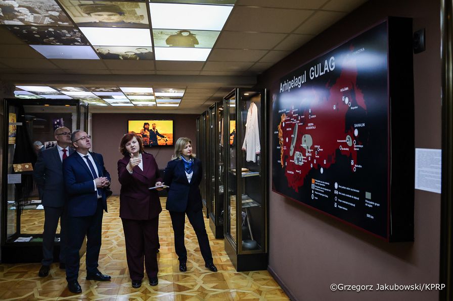 024_Minister_Agnieszka_Jędrzak_Wizyta w Mołdawii_Wizyta w muzeum_09-03-2026_GJB_8442.jpg